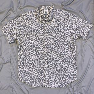 Men’s Old Navy Button-Down Shirt